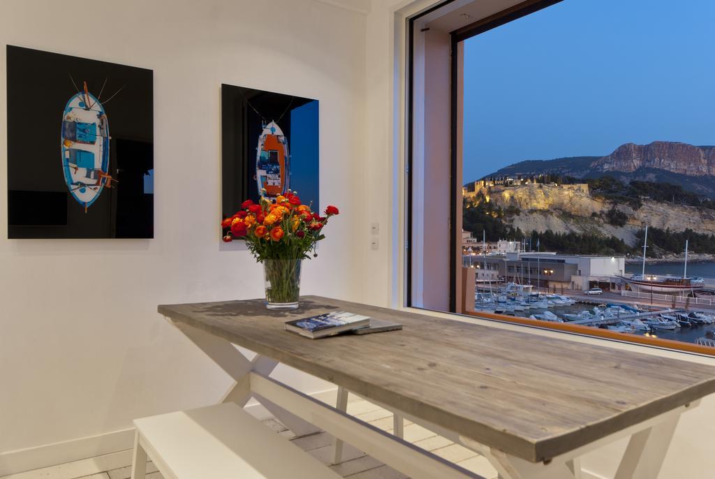 Les Barques, Vue Splendide Sur Le Port De Cassis Apartment Phòng bức ảnh